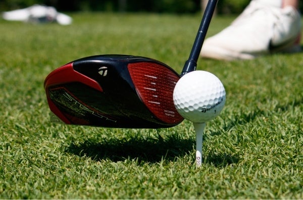TaylorMade Qi Iron Set 4-9, Pw, Aw 8pc Flex R Diamana Blue TM60